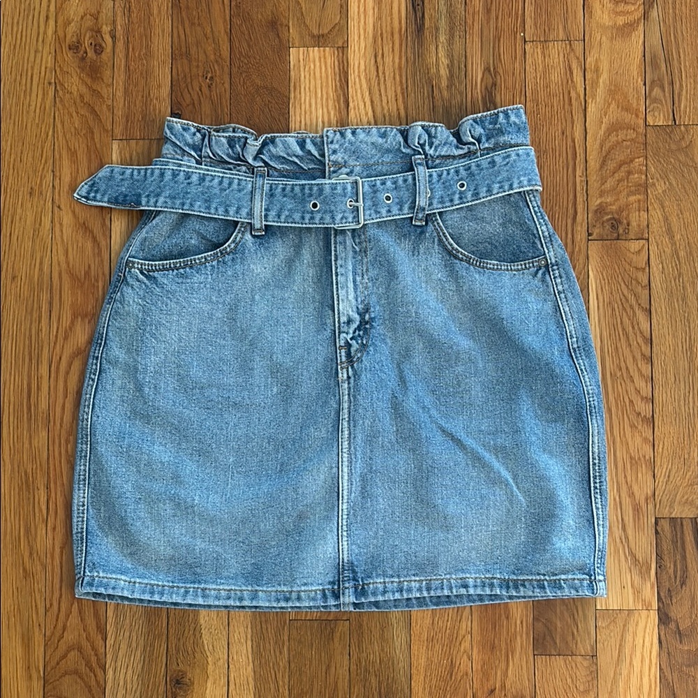 Divided Blue Mini Pencil Skirt with Belt